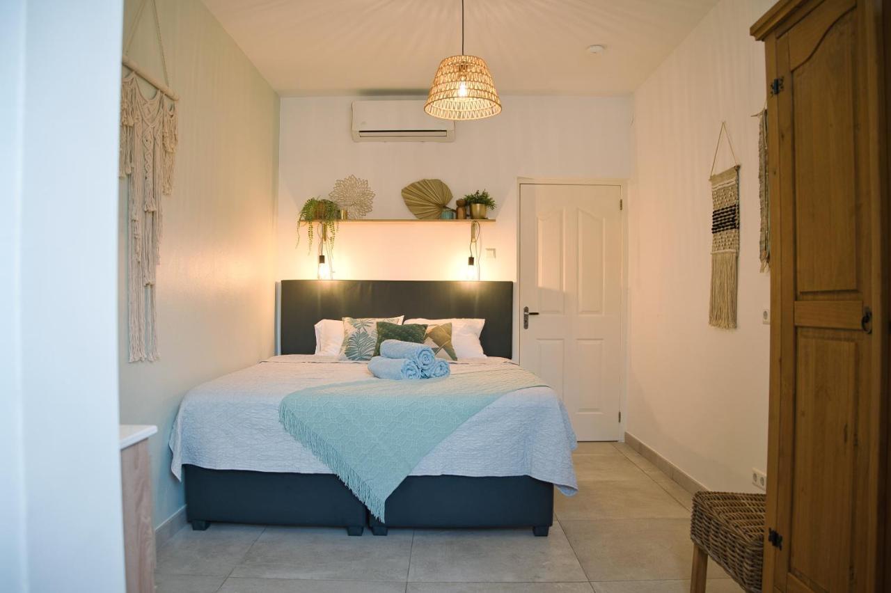Caribbean Happyness Apartamento Willemstad Exterior foto
